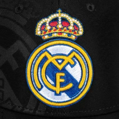 Project Rogers & JLK, S.L. Gorras*Gorra Negra Niño Escudo Real Madrid